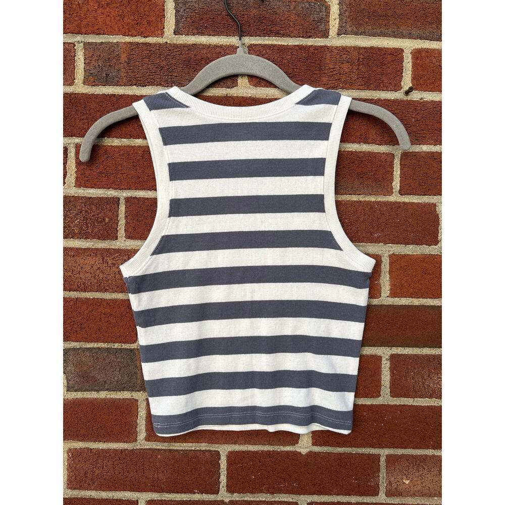 Hollister Ribbed Striped Tank Top Gray White Crop Sleeveless Women Size S - Picture 4 of 5